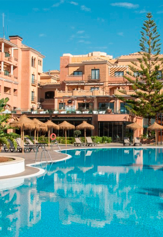Elementos arquitectónicos de hormigón para crear piscinas